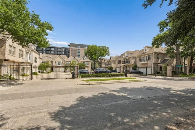 Building Photo - 15 Stonebriar Ct