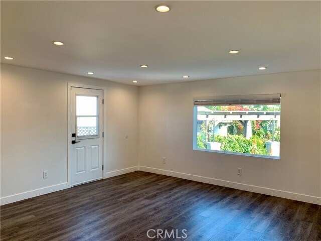 Building Photo - 7811 Electra Dr