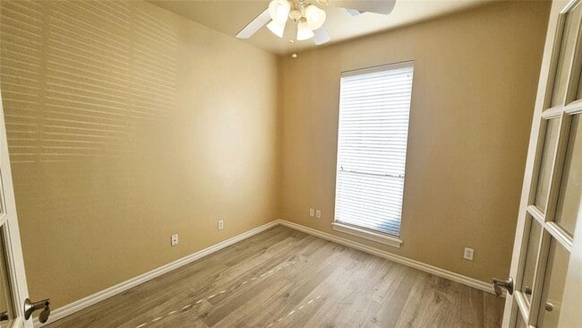Building Photo - 17205 Cedar Dr