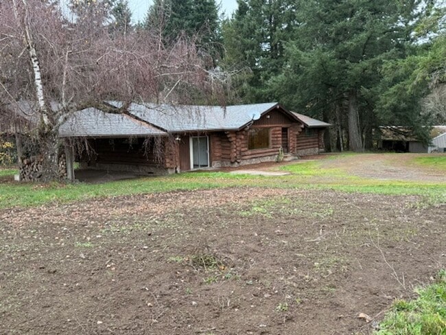 Building Photo - Charming 3BR Country Log Home in the Willamette Valley