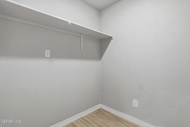 Building Photo - 14557 Firewheel Ave