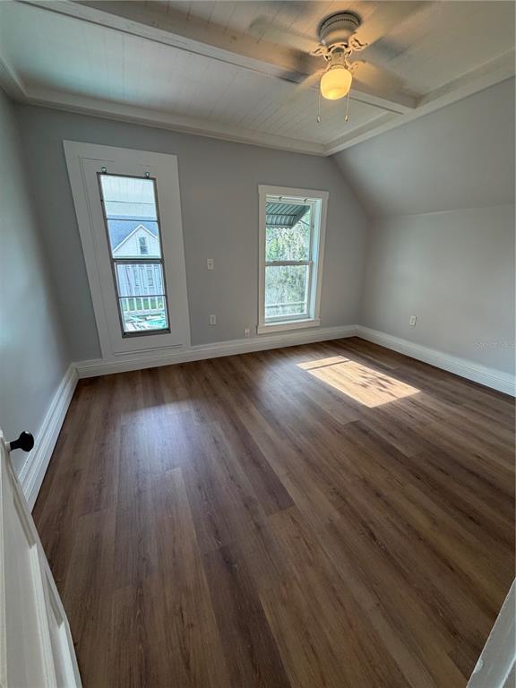 Building Photo - 118 N Beaumont Ave