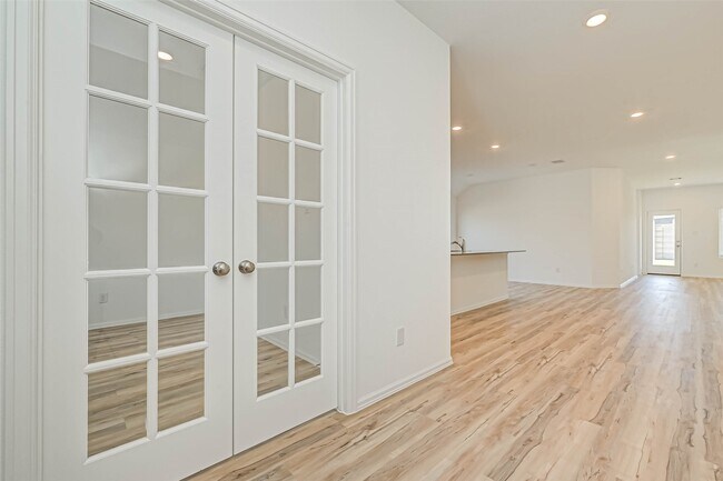 Building Photo - 21343 Bering Reach Dr