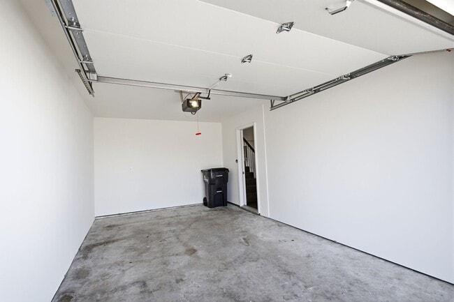 Building Photo - 3509-3511 La Mesa Dr.