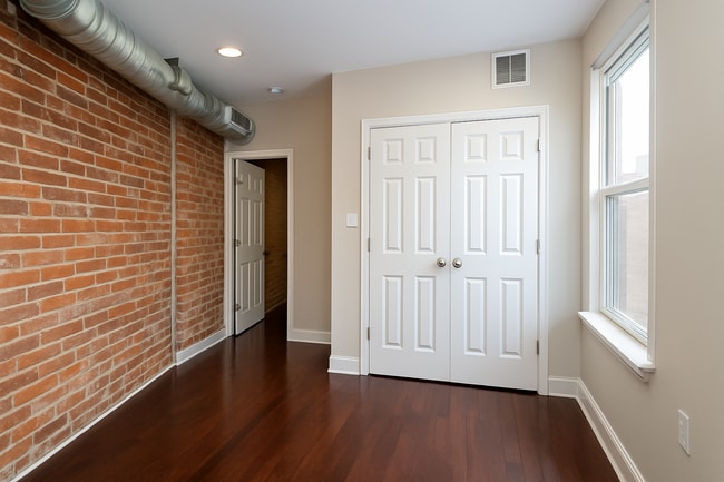 Building Photo - 1511 Mifflin St