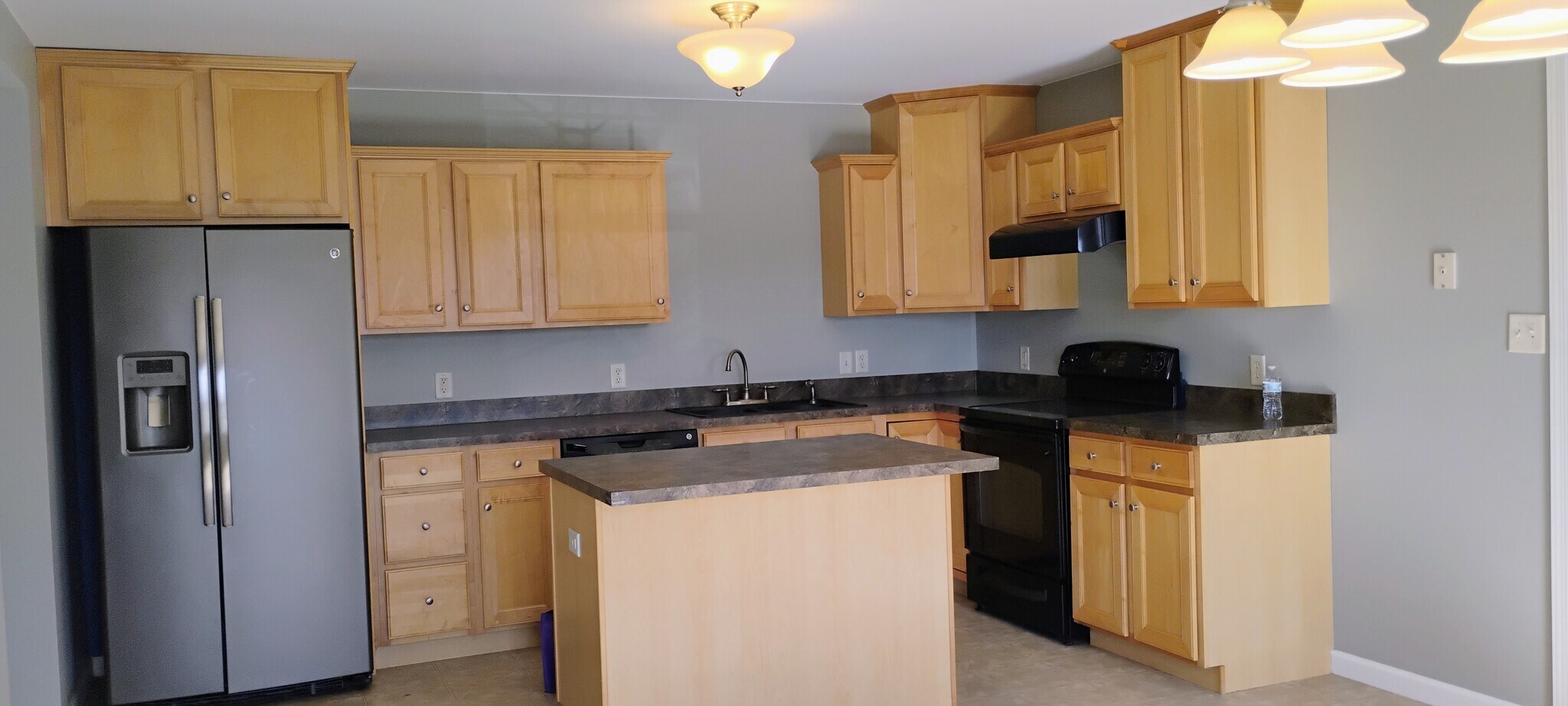 Building Photo - 403 Shadetree Blvd