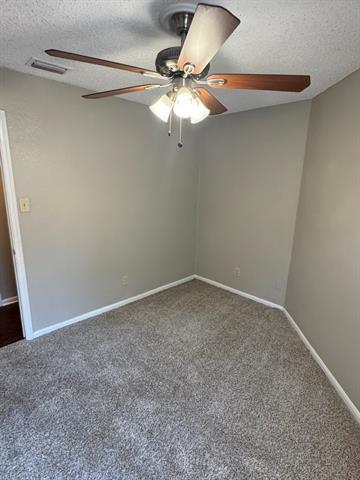 Building Photo - 605 Mack Dr