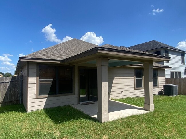 Building Photo - 3 BEDROOM, PLUS STUDY,  BELTON ISD