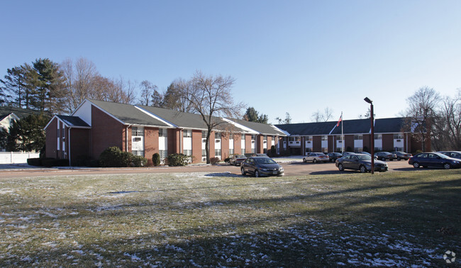 Primary Photo - Park Place Apartments