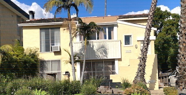 Building Photo - 10623 Kinnard Ave