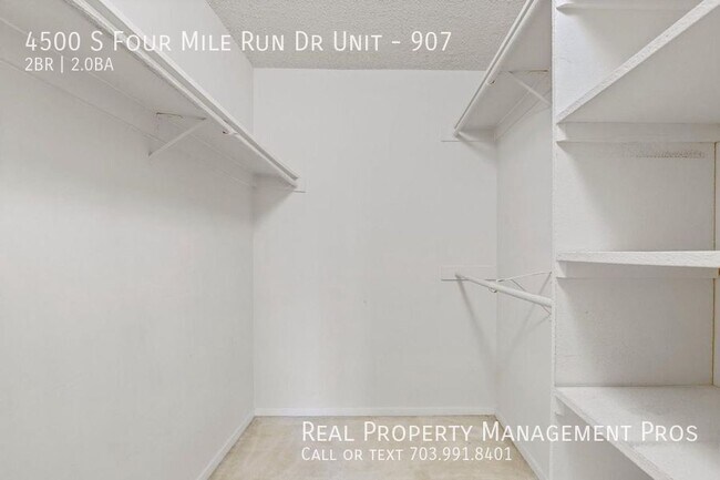 Building Photo - 4500 S Four Mile Run Dr