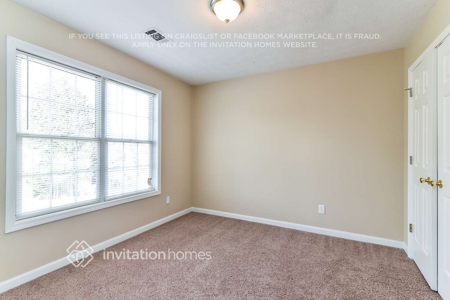 Building Photo - 548 Bellingham Dr