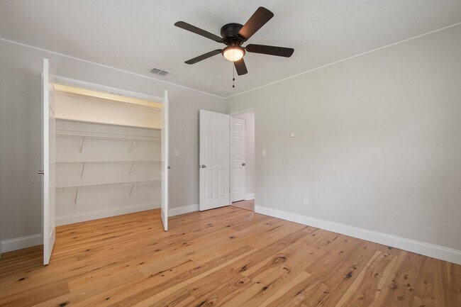 Building Photo - Renovated Winter Park 32789 Home for Lease