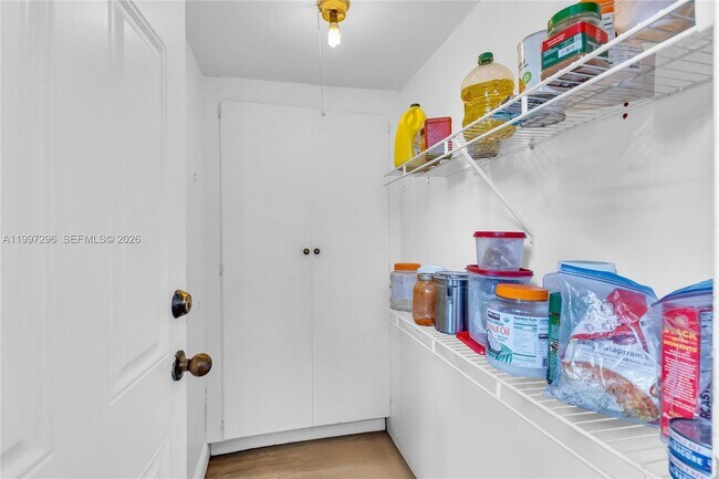 Building Photo - 3462 Harness Cir