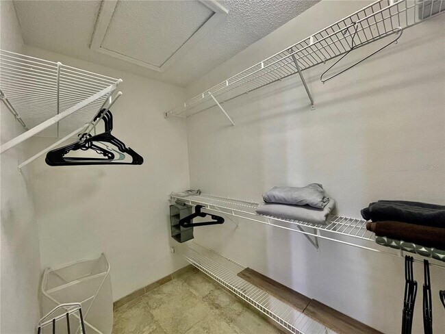 Building Photo - 2960 Cottage Grove Ct