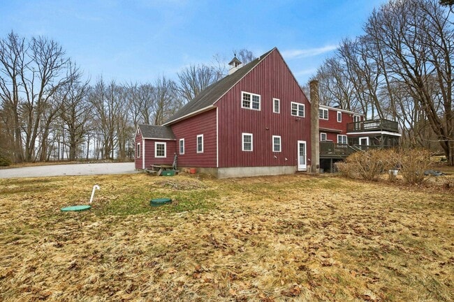 Building Photo - 178 Exeter Rd