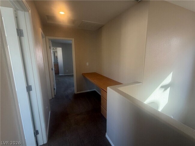 Building Photo - 9915 Elkhead Creek Way