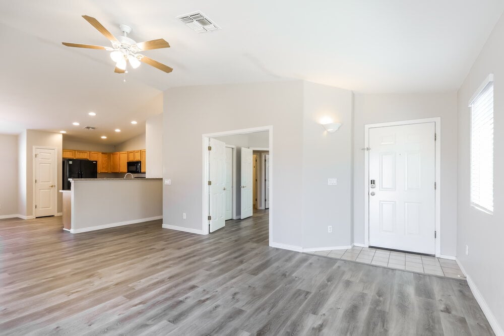 Building Photo - 7625 S Athel Tree Dr