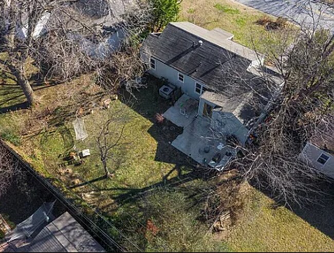 Building Photo - 2 Bed | 1 Bath | Brookside