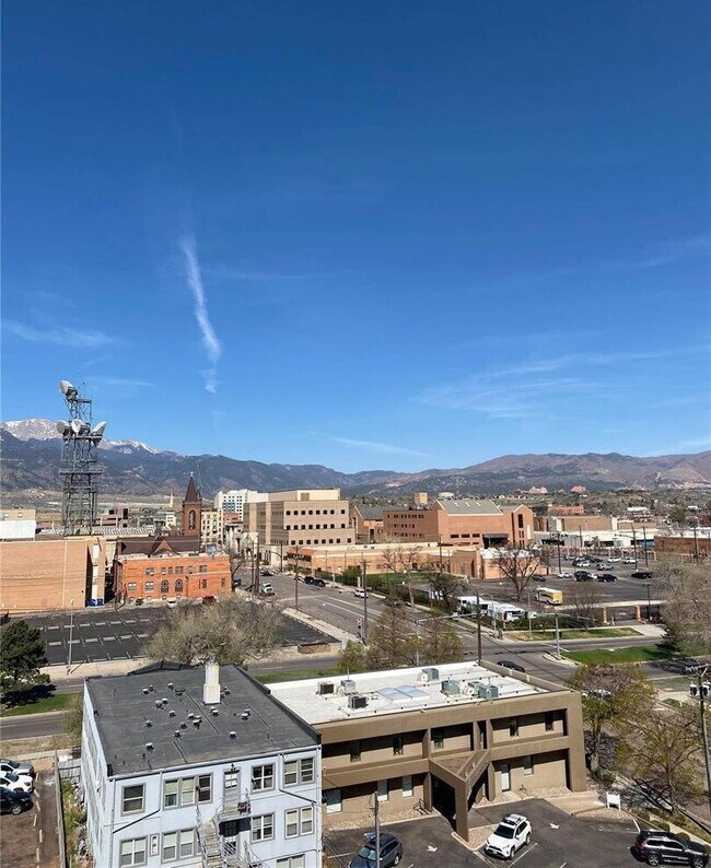 Building Photo - 1 bedroom - Downtown Citywalk