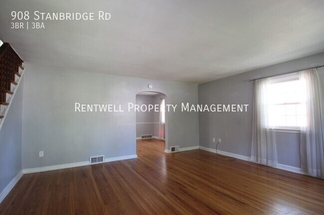Building Photo - 908 Stanbridge Rd