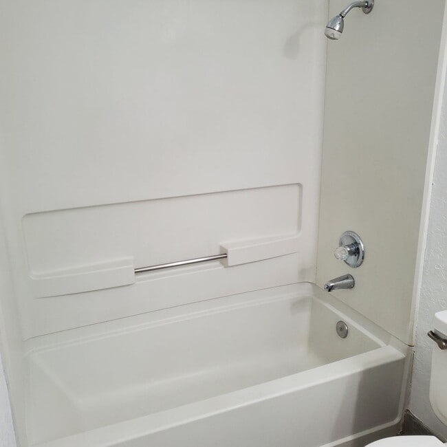 Building Photo - 917 Panama Dr