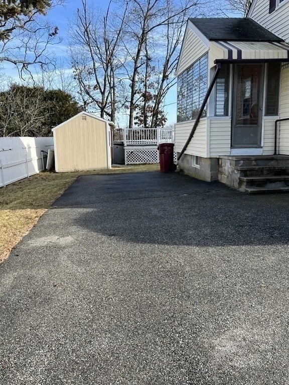 Building Photo - 39 Phebe Ave