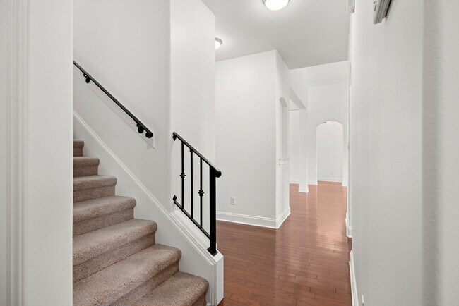 Building Photo - Completely Renovated 4bd/2ba in Olive Branch