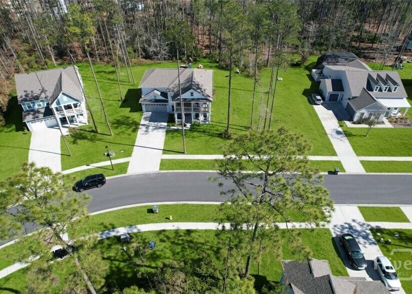 Building Photo - 72 Heron Creek Dr