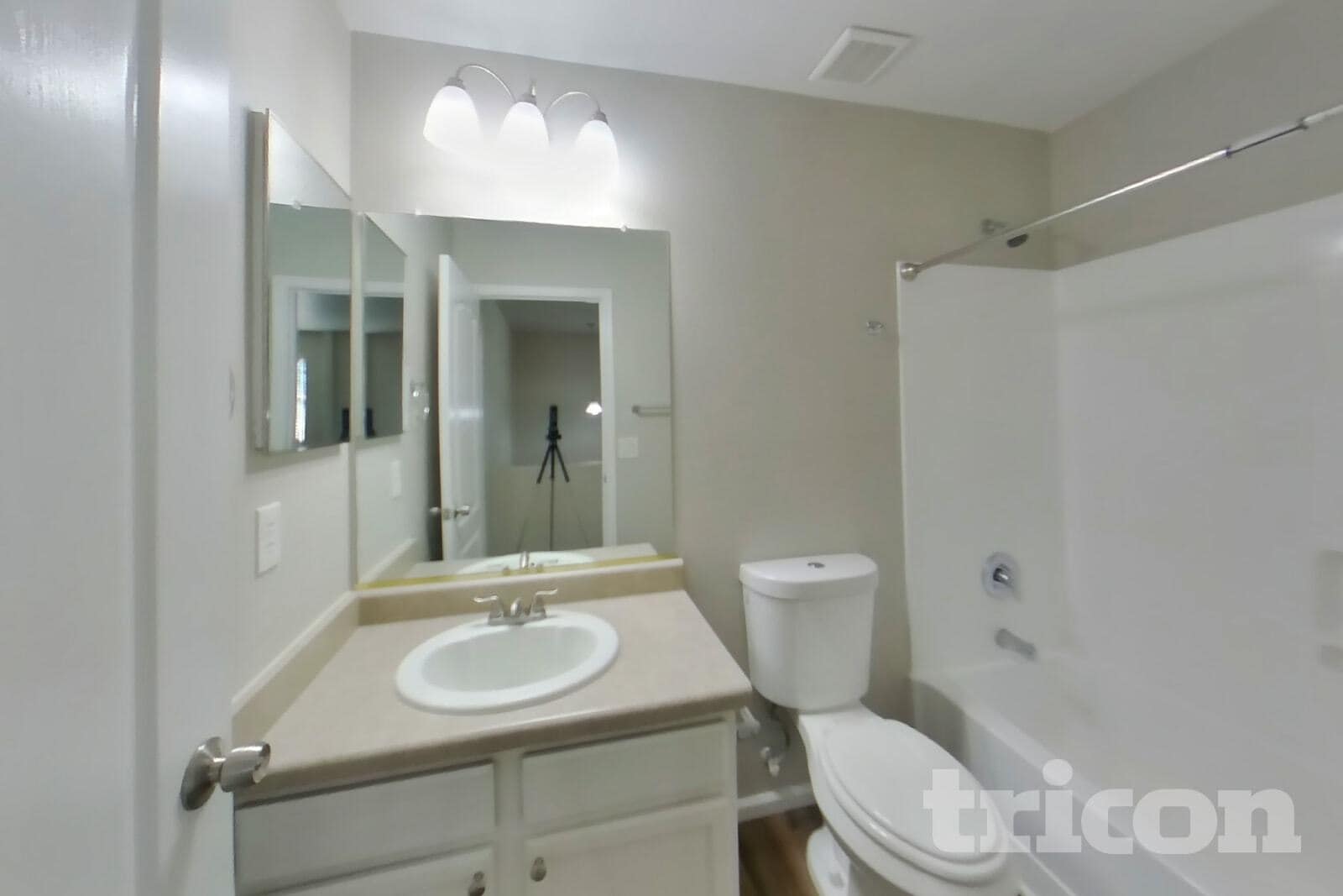 Building Photo - 4151 E Aragonite Ln