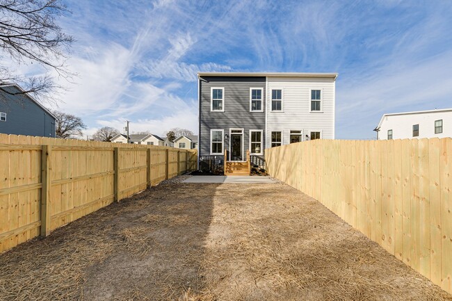 Building Photo - BRAND NEW 3 Bedroom 2.5 Bath Homes Availab...