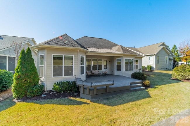 Building Photo - 15016 High Bluff Ct