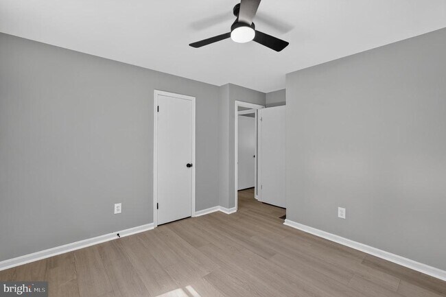 Building Photo - 6104 St John Dr