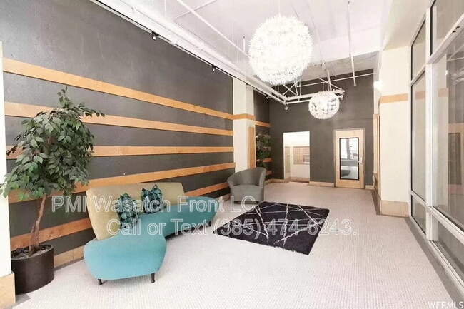 Building Photo - 163 W 200 S