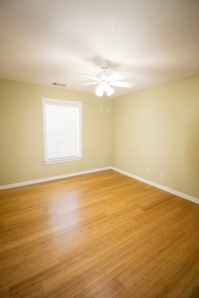 Building Photo - 1103 Wigwam Ct