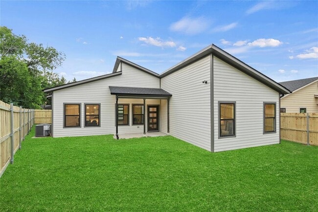 Building Photo - 2508 Kool Ave