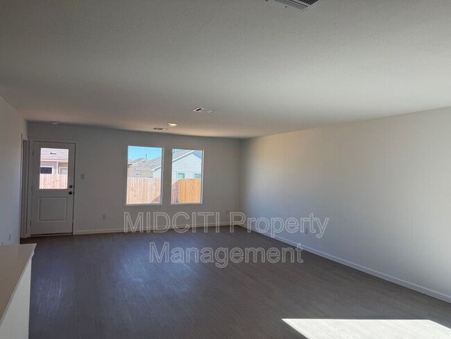 Building Photo - 9161 Luciano Pl