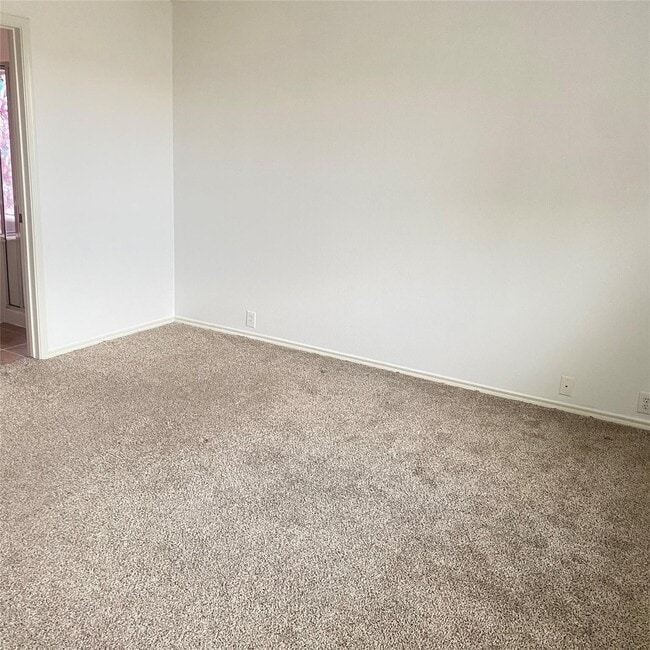 Building Photo - 20022 Juniper Berry Dr