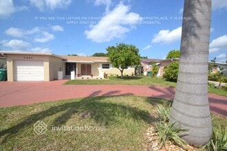 Building Photo - 7957 Normandy St