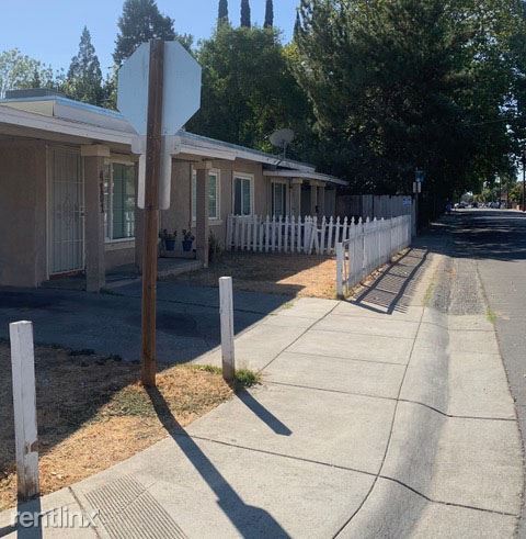 Building Photo - 2 br, 1 bath Duplex - 4101 44th Street 1