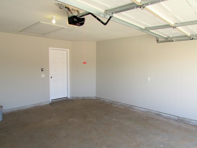 Building Photo - 13304 Beekman Dr