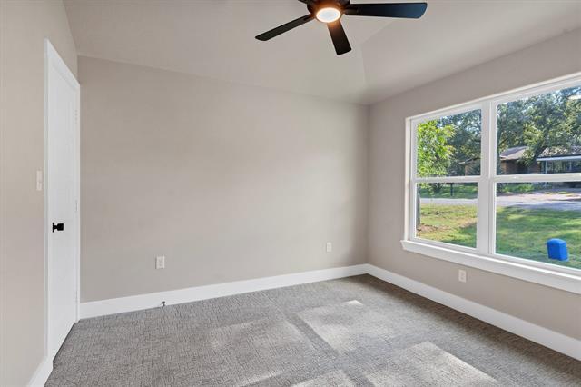 Building Photo - 811 Branding Iron Trail