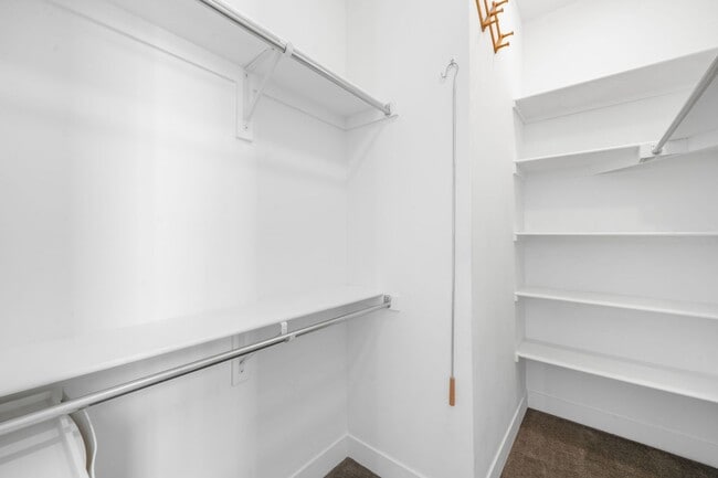 Building Photo - Modern 3BD, 4BA LoHi Townhome with Large Balcony and 2-Car Garage