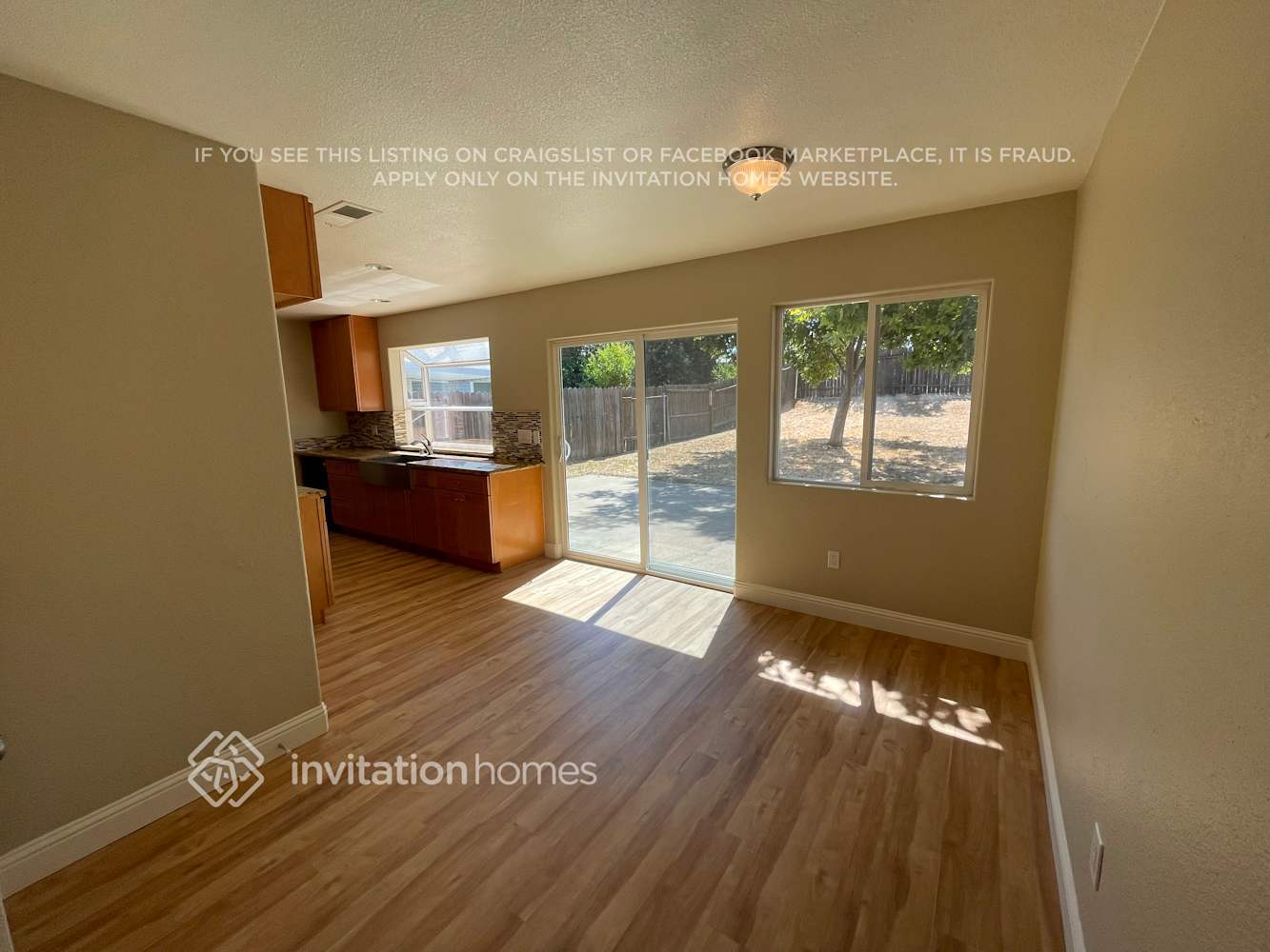 Building Photo - 3108 Chettenham Dr