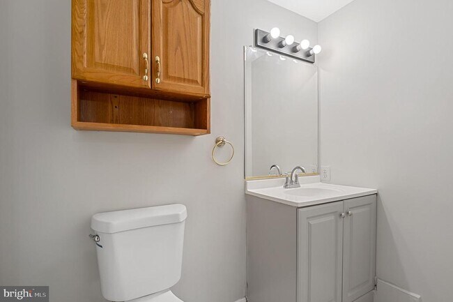 Building Photo - 10661 High Beam Ct