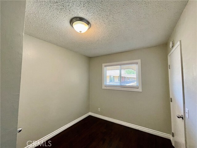 Building Photo - 383 Orchid Ln