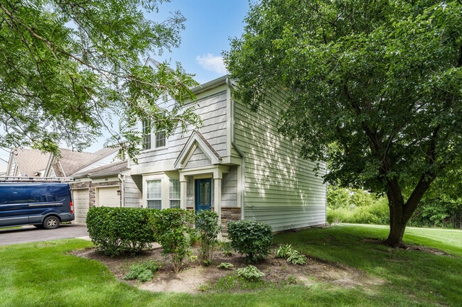 Building Photo - 1301 Seabury Cir