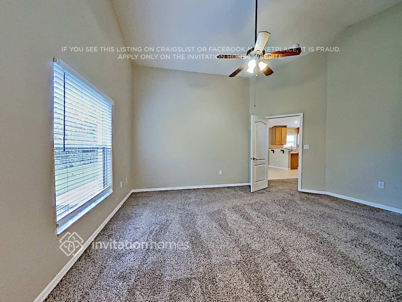Building Photo - 8071 Kingswood Way