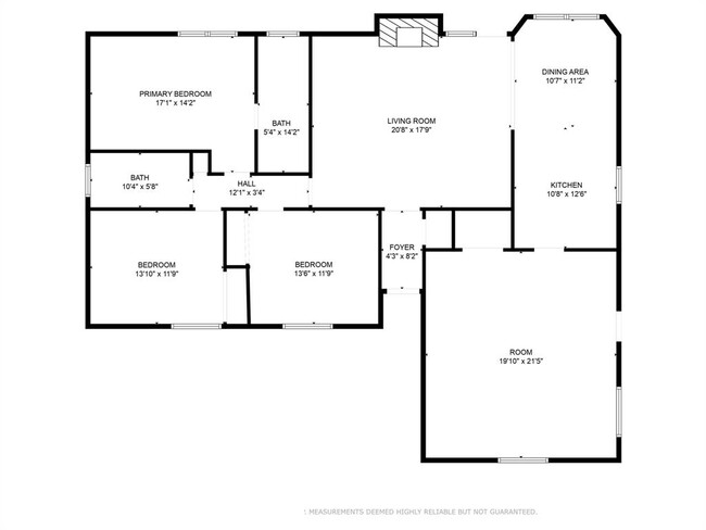 Building Photo - 203 Serenada Dr