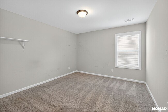 Building Photo - 3662 Dover Run Ln